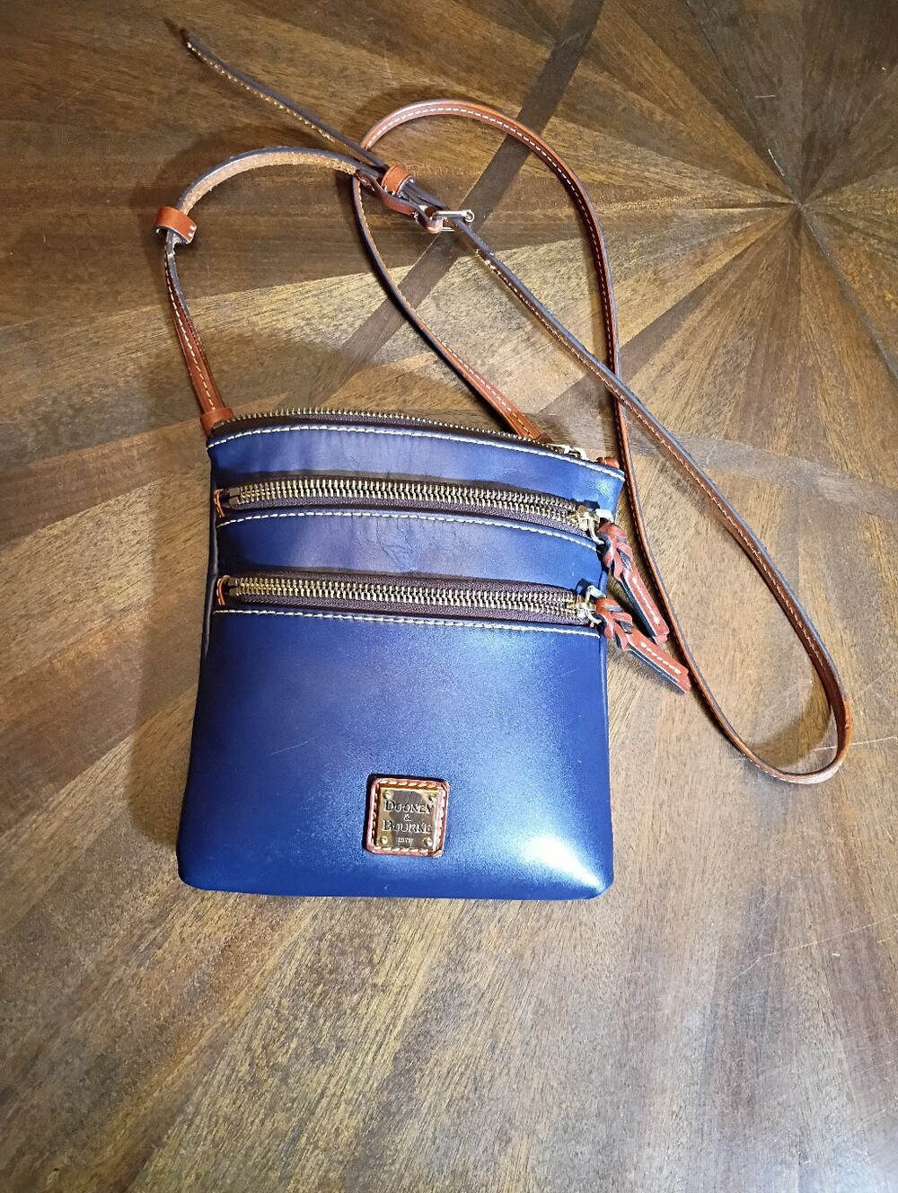 Dooney & Bourke Royal Blue Leather Triple Zip Crossbody Bag Adjustable Strap